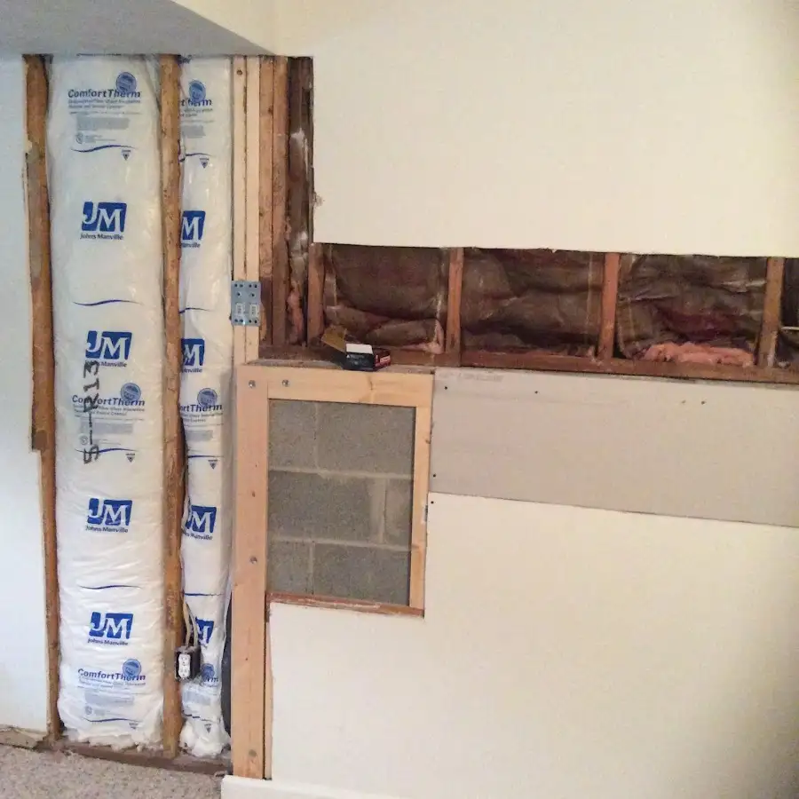 Wall insulation replacement during Structural Drying in Northport